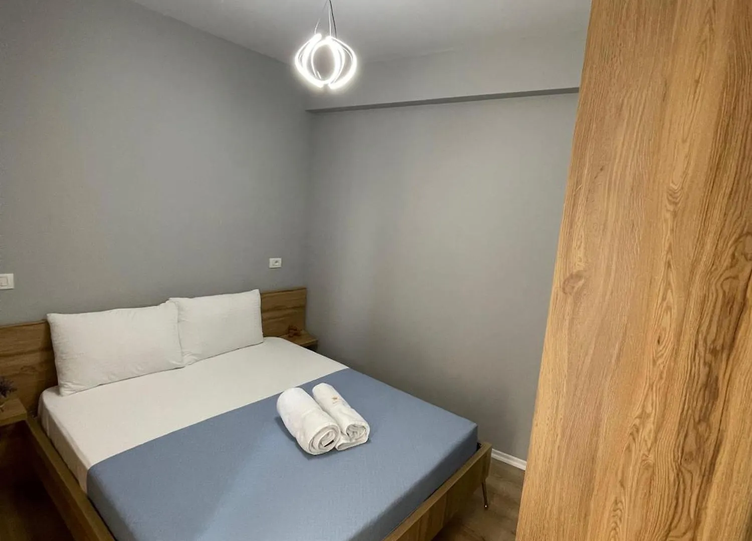 Enea Apartments 3 تيرانا