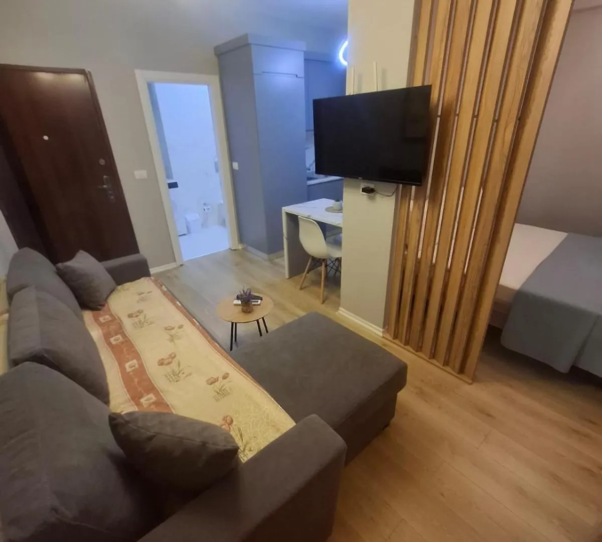 Enea Apartments 3 تيرانا